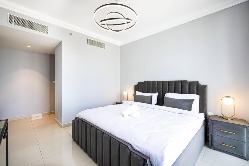 Magnificent Brand New Lux 3Br Burj & Fountain View Apartman Dubaj Kültér fotó